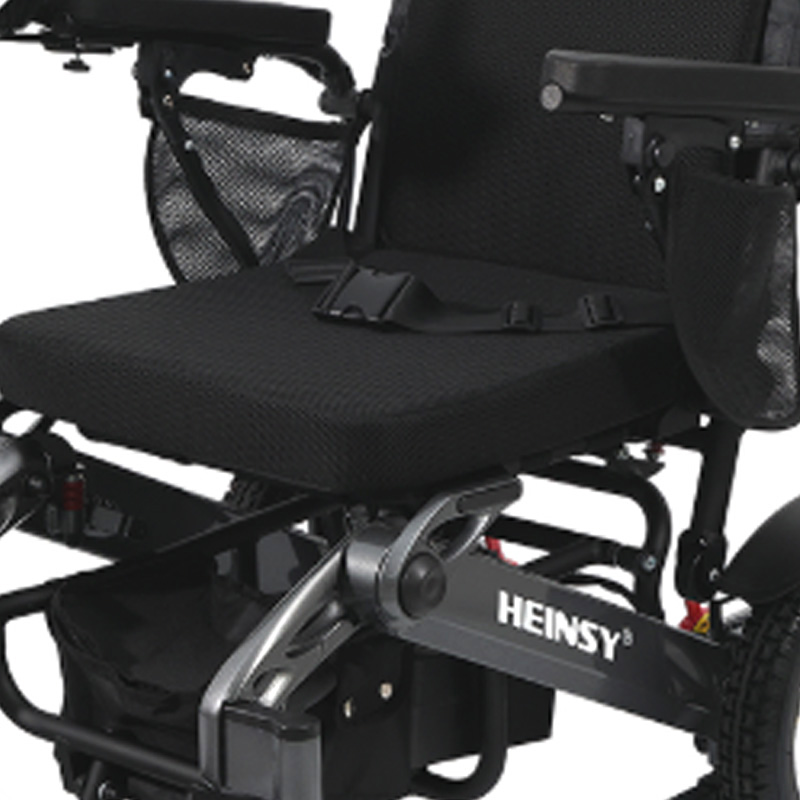 YL-9001 Aluminiumlegering manuell hopfällbar elektrisk rullstol